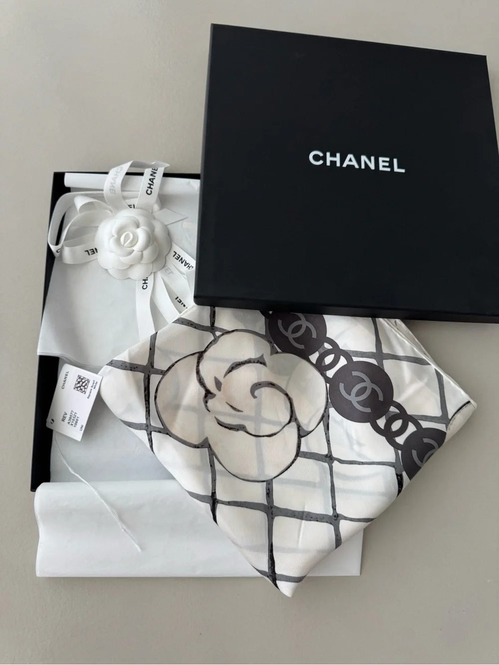 CHANEL WHITE CAMELLIA SILK SCARF
